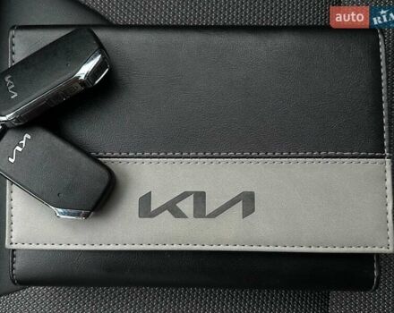 Серый Киа Niro, объемом двигателя 0 л и пробегом 44 тыс. км за 24900 $, фото 62 на Automoto.ua