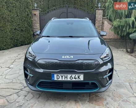 Серый Киа Niro, объемом двигателя 0 л и пробегом 82 тыс. км за 15999 $, фото 1 на Automoto.ua
