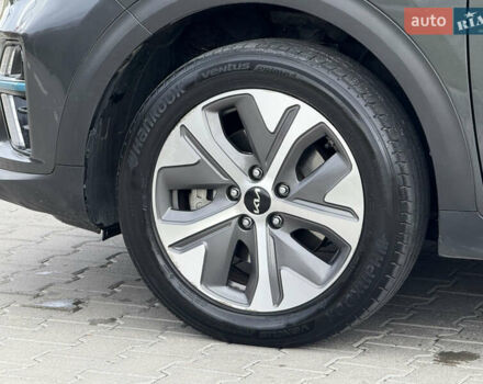 Сірий Кіа Niro, об'ємом двигуна 0 л та пробігом 81 тис. км за 18700 $, фото 13 на Automoto.ua