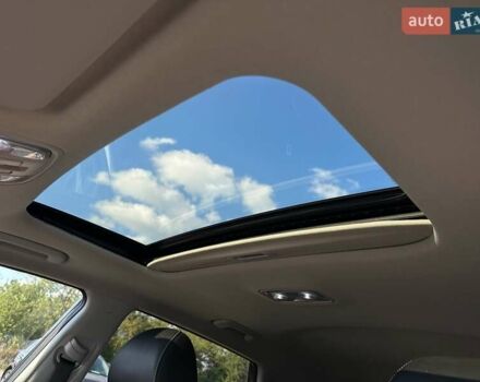 Сірий Кіа Niro, об'ємом двигуна 0 л та пробігом 73 тис. км за 23900 $, фото 4 на Automoto.ua