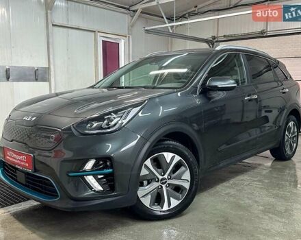 Сірий Кіа Niro, об'ємом двигуна 0 л та пробігом 44 тис. км за 24200 $, фото 16 на Automoto.ua