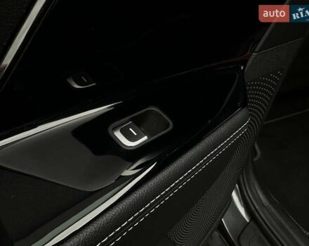 Серый Киа Niro, объемом двигателя 0 л и пробегом 44 тыс. км за 24900 $, фото 11 на Automoto.ua