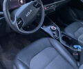 Серый Киа Niro, объемом двигателя 0 л и пробегом 62 тыс. км за 22500 $, фото 9 на Automoto.ua