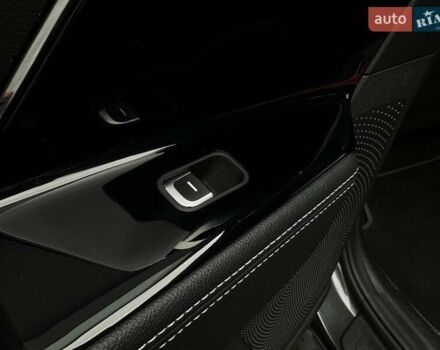 Серый Киа Niro, объемом двигателя 0 л и пробегом 44 тыс. км за 24900 $, фото 67 на Automoto.ua