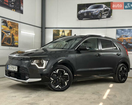 Серый Киа Niro, объемом двигателя 0 л и пробегом 120 тыс. км за 20900 $, фото 29 на Automoto.ua