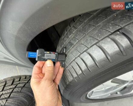 Серый Киа Niro, объемом двигателя 0 л и пробегом 22 тыс. км за 25107 $, фото 12 на Automoto.ua