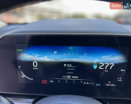 Сірий Кіа Niro, об'ємом двигуна 0 л та пробігом 120 тис. км за 21700 $, фото 67 на Automoto.ua