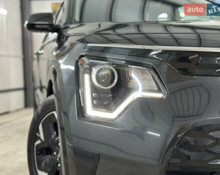 Серый Киа Niro, объемом двигателя 0 л и пробегом 120 тыс. км за 20900 $, фото 8 на Automoto.ua