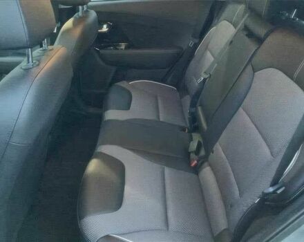 Кіа Niro 2022 у Черкасах на Automoto.ua Сірий Кіа Niro, об'ємом двигуна 0 л та пробігом 20 тис. км за 11300 $, фото 8 на Automoto.ua