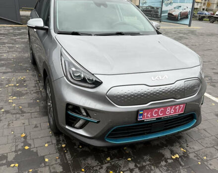 Серый Киа Niro, объемом двигателя 0 л и пробегом 37 тыс. км за 24400 $, фото 1 на Automoto.ua