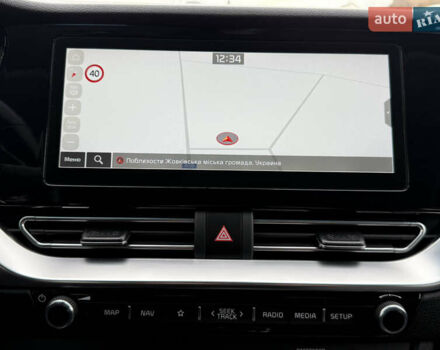 Серый Киа Niro, объемом двигателя 0 л и пробегом 70 тыс. км за 24400 $, фото 71 на Automoto.ua