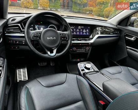 Серый Киа Niro, объемом двигателя 0 л и пробегом 37 тыс. км за 24800 $, фото 40 на Automoto.ua