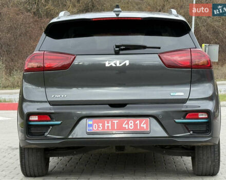 Сірий Кіа Niro, об'ємом двигуна 0 л та пробігом 81 тис. км за 18700 $, фото 7 на Automoto.ua