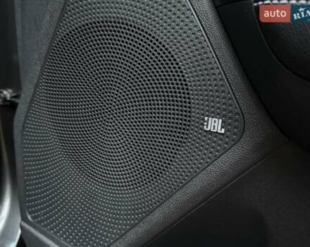 Сірий Кіа Niro, об'ємом двигуна 0 л та пробігом 72 тис. км за 22999 $, фото 44 на Automoto.ua