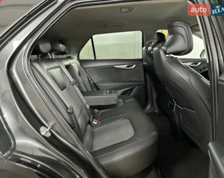 Серый Киа Niro, объемом двигателя 0 л и пробегом 120 тыс. км за 20900 $, фото 88 на Automoto.ua