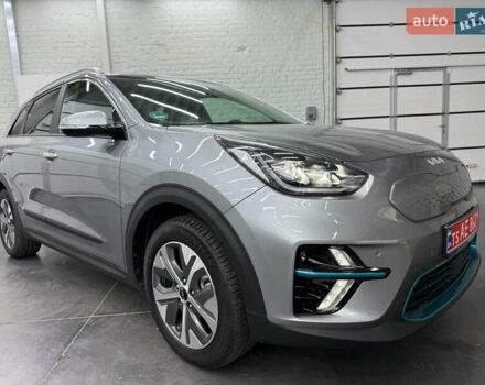 Серый Киа Niro, объемом двигателя 0 л и пробегом 22 тыс. км за 25107 $, фото 2 на Automoto.ua