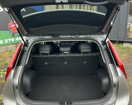 Серый Киа Niro, объемом двигателя 1.58 л и пробегом 44 тыс. км за 32990 $, фото 22 на Automoto.ua
