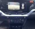 Серый Киа Niro, объемом двигателя 0 л и пробегом 74 тыс. км за 22700 $, фото 30 на Automoto.ua
