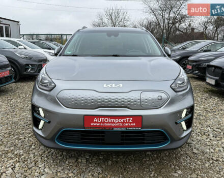 Серый Киа Niro, объемом двигателя 0 л и пробегом 70 тыс. км за 24400 $, фото 13 на Automoto.ua