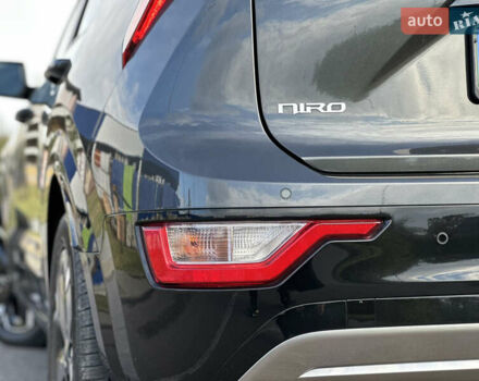 Сірий Кіа Niro, об'ємом двигуна 0 л та пробігом 120 тис. км за 21700 $, фото 50 на Automoto.ua