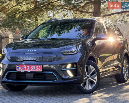 Серый Киа Niro, объемом двигателя 0 л и пробегом 32 тыс. км за 24950 $, фото 1 на Automoto.ua