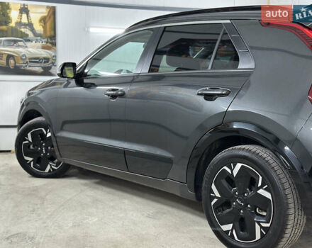 Серый Киа Niro, объемом двигателя 0 л и пробегом 120 тыс. км за 20900 $, фото 53 на Automoto.ua