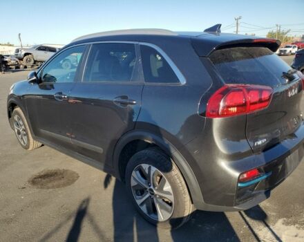 Серый Киа Niro, объемом двигателя 0 л и пробегом 143 тыс. км за 13700 $, фото 2 на Automoto.ua