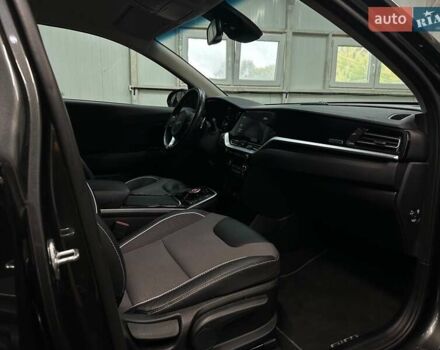 Серый Киа Niro, объемом двигателя 0 л и пробегом 44 тыс. км за 24900 $, фото 71 на Automoto.ua