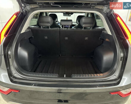 Серый Киа Niro, объемом двигателя 0 л и пробегом 120 тыс. км за 20900 $, фото 101 на Automoto.ua