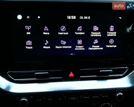 Серый Киа Niro, объемом двигателя 0 л и пробегом 82 тыс. км за 15999 $, фото 37 на Automoto.ua