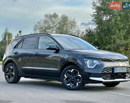 Сірий Кіа Niro, об'ємом двигуна 0 л та пробігом 120 тис. км за 21700 $, фото 9 на Automoto.ua
