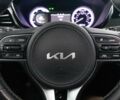Серый Киа Niro, объемом двигателя 1.6 л и пробегом 25 тыс. км за 5000 $, фото 12 на Automoto.ua
