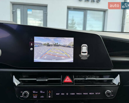 Серый Киа Niro, объемом двигателя 0 л и пробегом 95 тыс. км за 22700 $, фото 74 на Automoto.ua