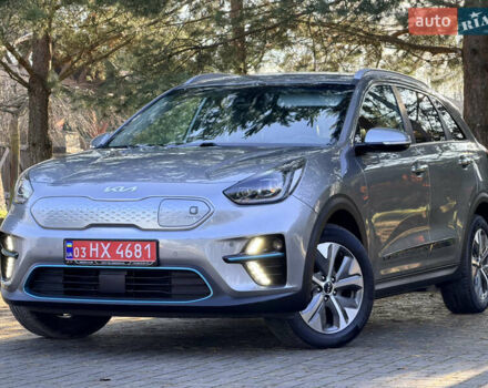 Сірий Кіа Niro, об'ємом двигуна 0 л та пробігом 60 тис. км за 22400 $, фото 1 на Automoto.ua