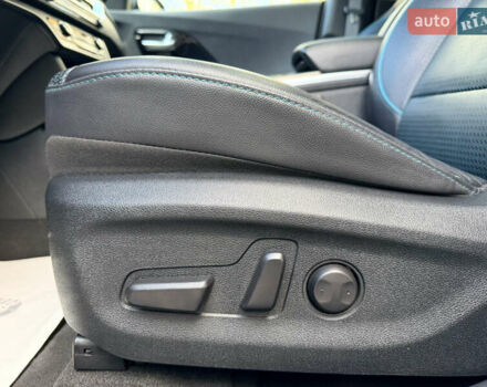 Серый Киа Niro, объемом двигателя 0 л и пробегом 39 тыс. км за 24400 $, фото 16 на Automoto.ua