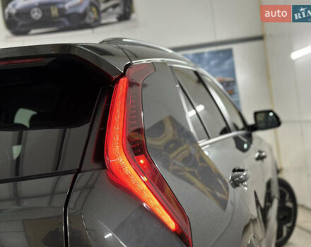 Серый Киа Niro, объемом двигателя 0 л и пробегом 120 тыс. км за 20900 $, фото 36 на Automoto.ua