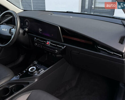 Серый Киа Niro, объемом двигателя 0 л и пробегом 95 тыс. км за 22700 $, фото 54 на Automoto.ua