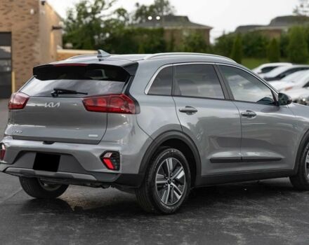 Серый Киа Niro, объемом двигателя 1.6 л и пробегом 25 тыс. км за 5000 $, фото 4 на Automoto.ua