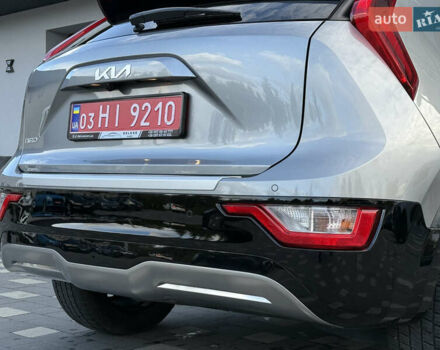 Серый Киа Niro, объемом двигателя 0 л и пробегом 95 тыс. км за 22700 $, фото 38 на Automoto.ua