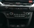 Сірий Кіа Niro, об'ємом двигуна 0 л та пробігом 44 тис. км за 24200 $, фото 48 на Automoto.ua