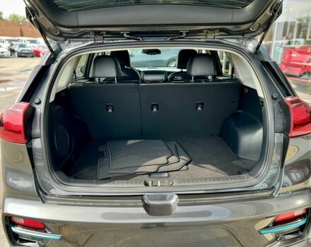 Сірий Кіа Niro, об'ємом двигуна 0 л та пробігом 26 тис. км за 6500 $, фото 11 на Automoto.ua