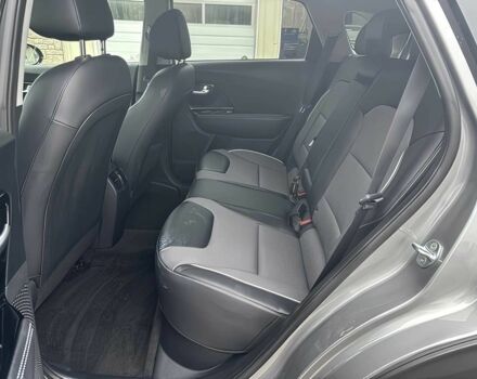 Серый Киа Niro, объемом двигателя 0 л и пробегом 21 тыс. км за 11000 $, фото 13 на Automoto.ua
