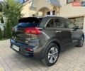 Сірий Кіа Niro, об'ємом двигуна 0 л та пробігом 69 тис. км за 23999 $, фото 17 на Automoto.ua