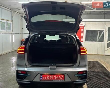 Сірий Кіа Niro, об'ємом двигуна 0 л та пробігом 38 тис. км за 24800 $, фото 71 на Automoto.ua