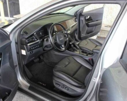 Сірий Кіа Niro, об'ємом двигуна 1.6 л та пробігом 45 тис. км за 11500 $, фото 9 на Automoto.ua