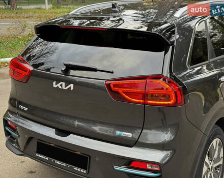Серый Киа Niro, объемом двигателя 0 л и пробегом 37 тыс. км за 24800 $, фото 31 на Automoto.ua
