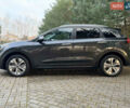 Серый Киа Niro, объемом двигателя 0 л и пробегом 40 тыс. км за 25900 $, фото 8 на Automoto.ua
