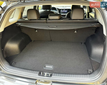 Серый Киа Niro, объемом двигателя 0 л и пробегом 37 тыс. км за 24800 $, фото 58 на Automoto.ua