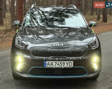 Сірий Кіа Niro, об'ємом двигуна 0 л та пробігом 72 тис. км за 22999 $, фото 26 на Automoto.ua