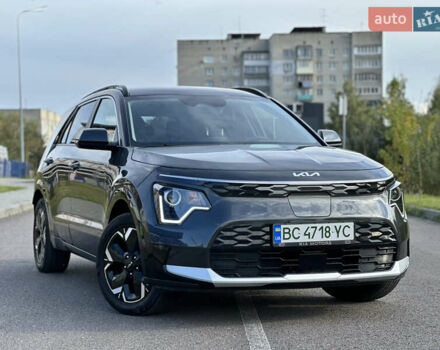 Сірий Кіа Niro, об'ємом двигуна 0 л та пробігом 120 тис. км за 21700 $, фото 1 на Automoto.ua